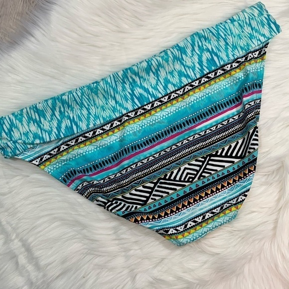 NWOT Multicolored Kenneth Cole Reaction Bikini - Picture 5 of 6